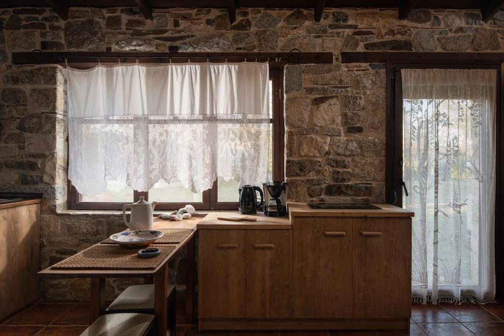 Paralia Sikias Traditionelles Appartement Athos Shadow Am Meer מראה חיצוני תמונה
